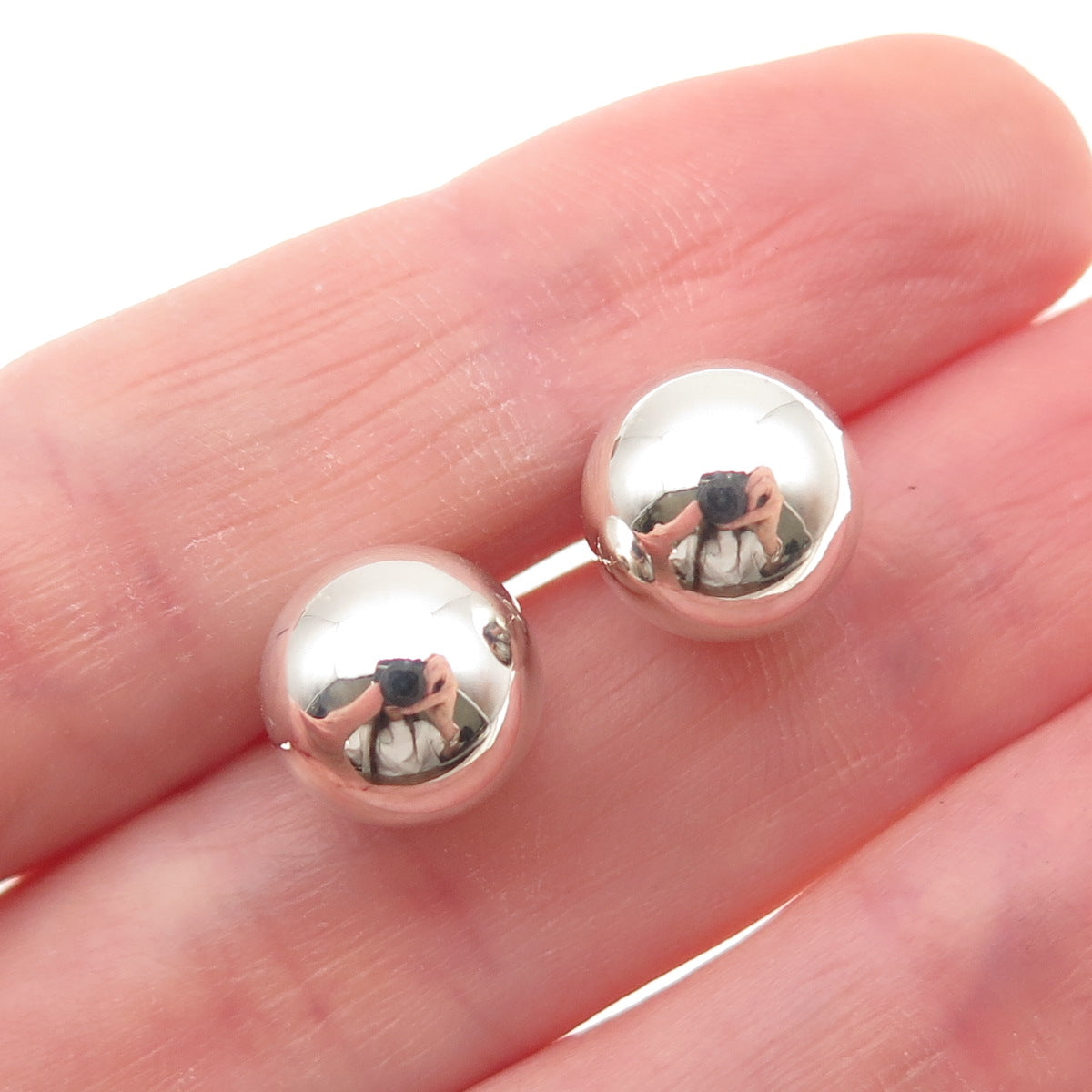 Tiffany & Co. 925 Sterling Silver Vintage HardWear 10mm Ball Stud Earrings