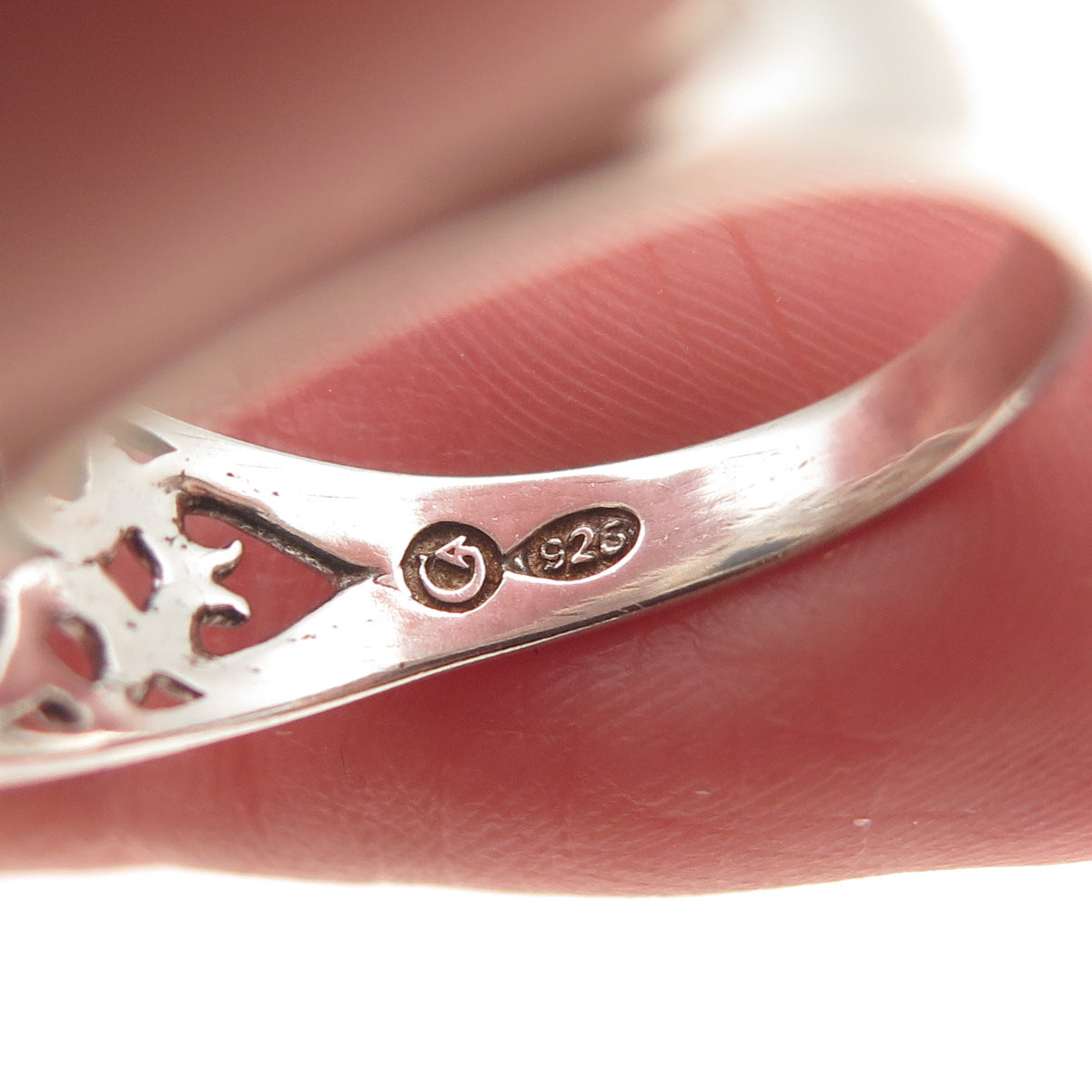 GILLIE & CO. 925 Sterling Silver Vintage Real Amber Swirl Heart Ring Size 9