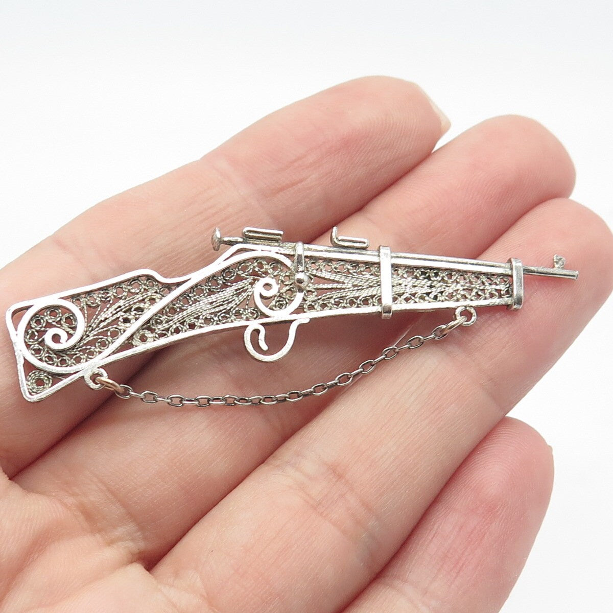 925 Sterling Silver Vintage Rifle Ornate Pin Brooch