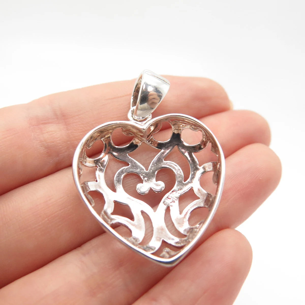 925 Sterling Silver Vintage Italy Milor Heart Ornate Pendant
