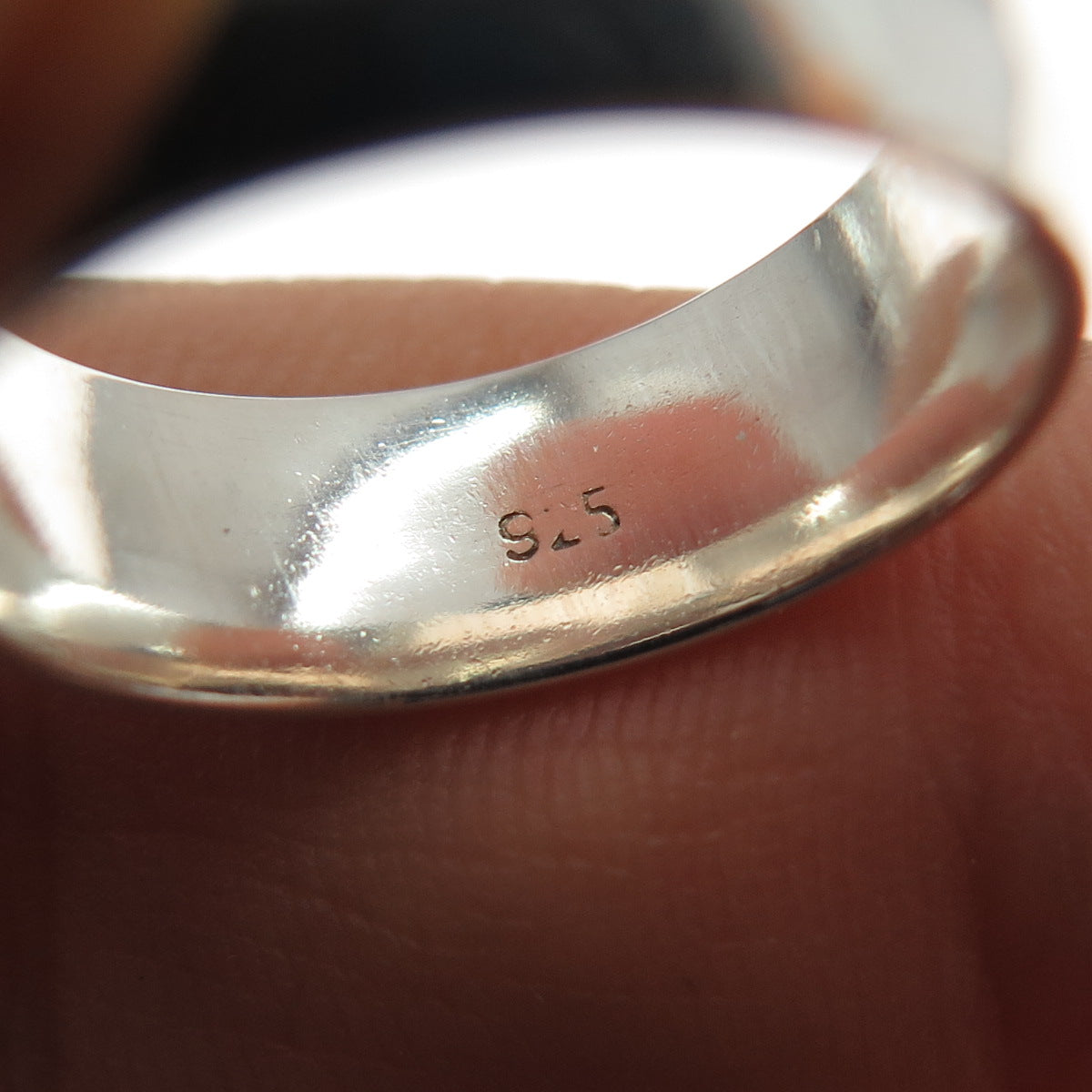 925 Sterling Silver Vintage Wedding Band Ring Size 4.75