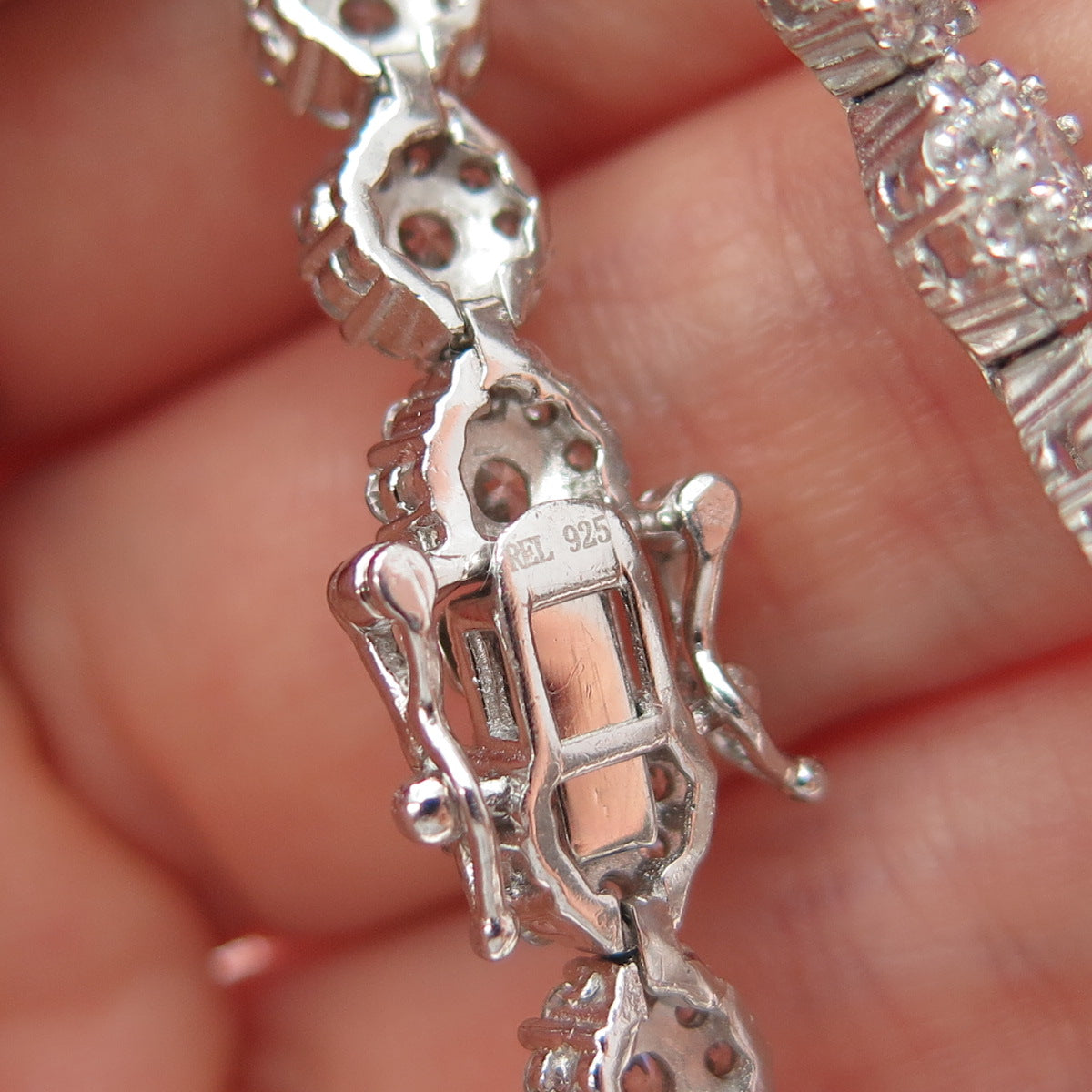 925 Sterling Silver Round-Cut C Z Flower Link Sparkle Bracelet 6.5"
