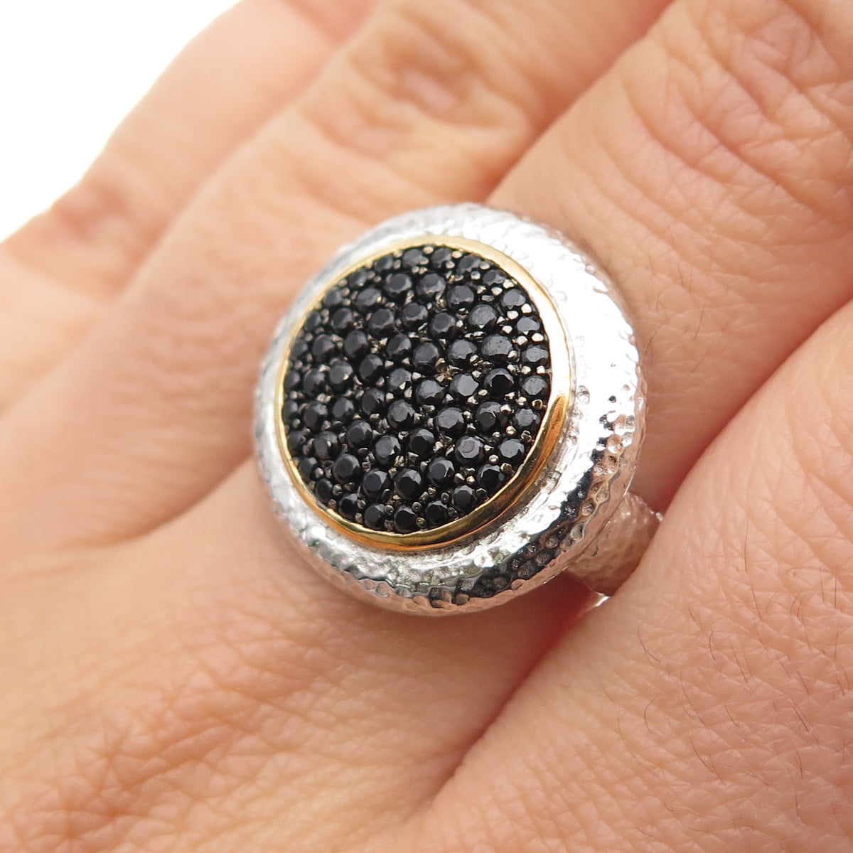 925 Sterling Silver 2-Tone Vintage Real Black Spinel Hammered Ring Size 7