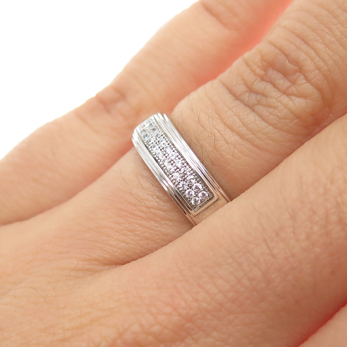 925 Sterling Silver Round-Cut C Z Ring Size 6.25