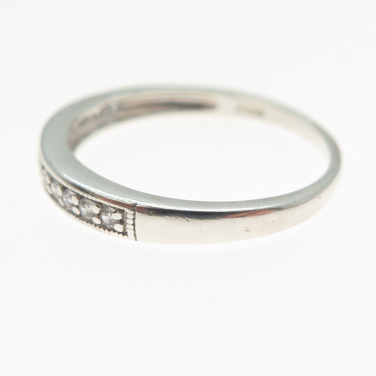 JH YOUNG 925 Sterling Silver Round-Cut C Z Half Eternity Band Ring Size 8.5