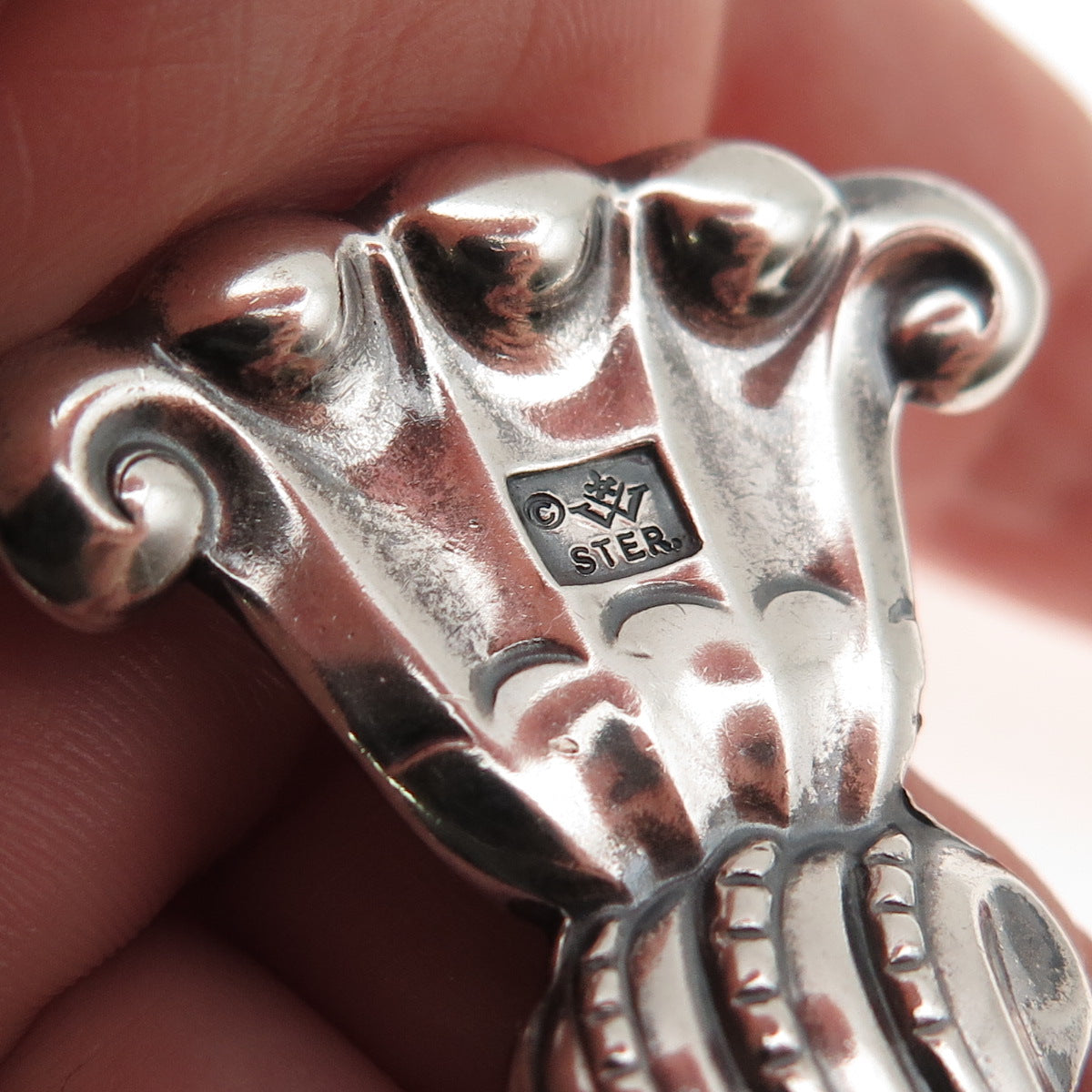 Wallace 925 Sterling Silver Vintage Romance of the Sea Oxidized Charm Pendant
