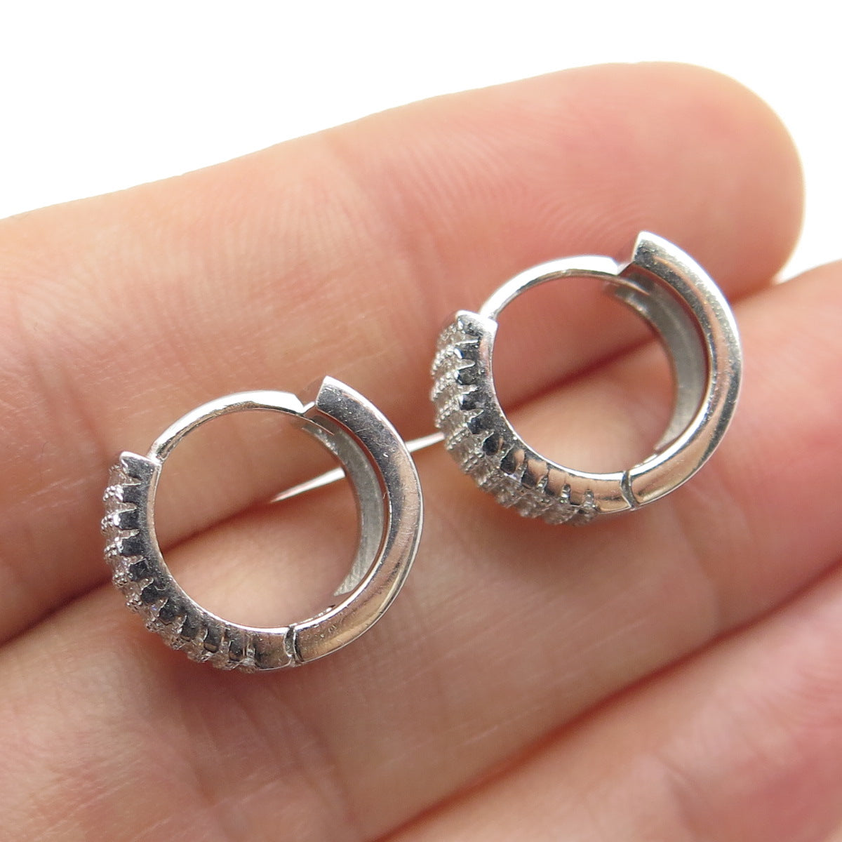 925 Sterling Silver Round-Cut C Z Wide Hoop Earrings