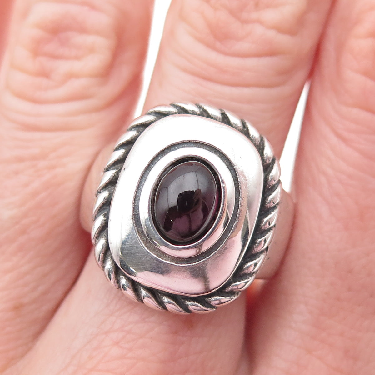 925 Sterling Silver Vintage Real Rhodolite Oxidized Ring Size 7