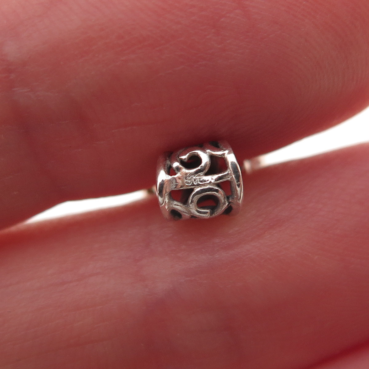 925 Sterling Silver Vintage Real MOP Heart Oxidized Charm Pendant