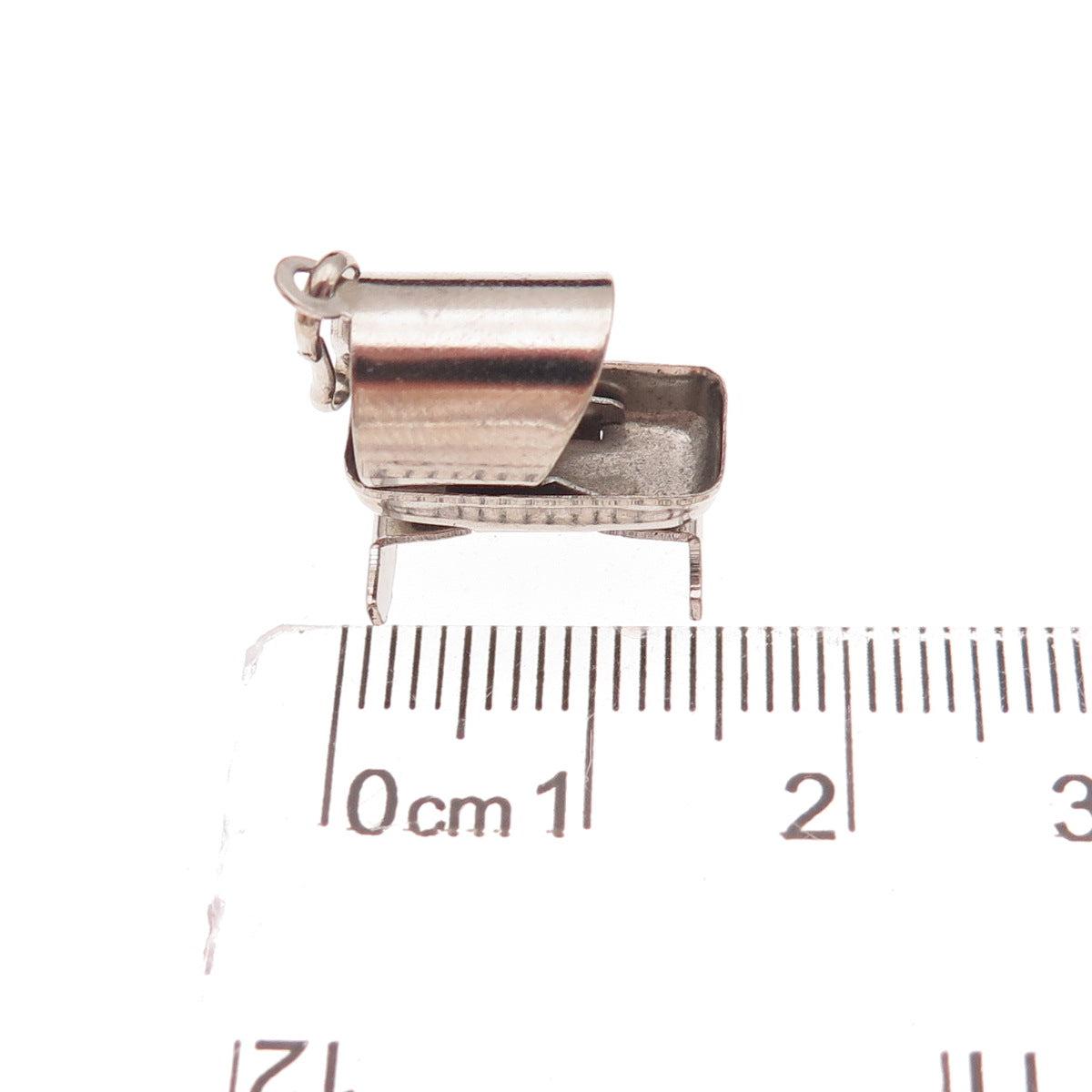 925 Sterling Silver Antique Art Deco Rocking Baby Bassinet 3D Charm Pendant