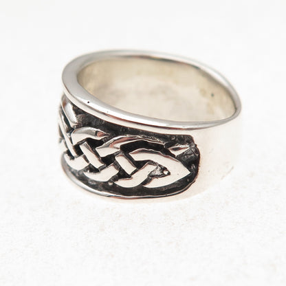 925 Sterling Silver Vintage Celtic Knot Oxidized Ring Size 5.75