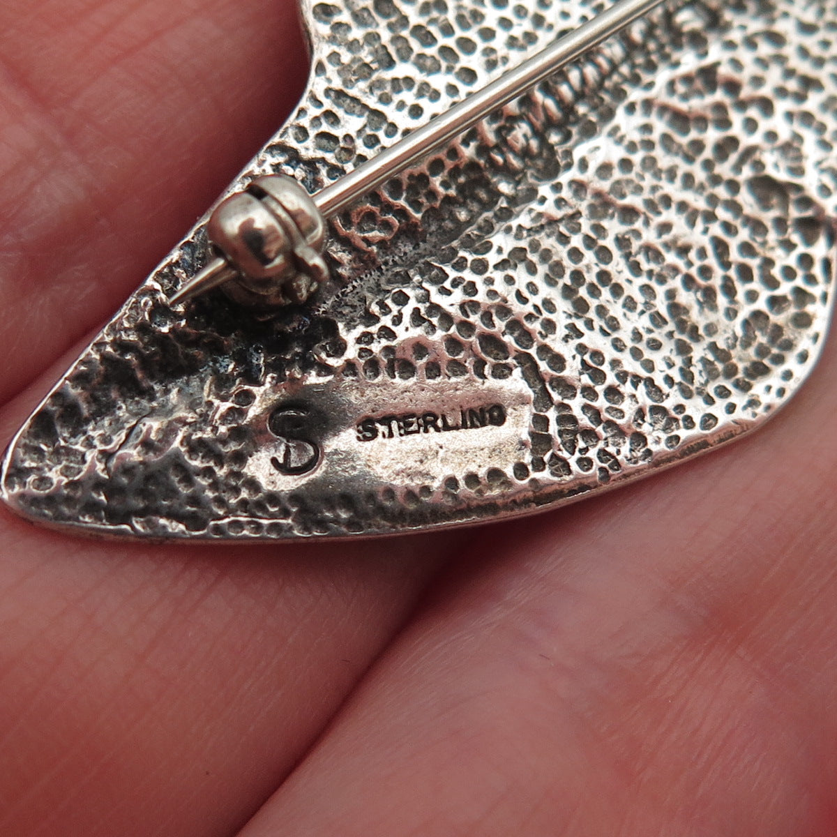 Shube 925 Sterling Silver Vintage Lady in Hat Oxidized Pin Brooch