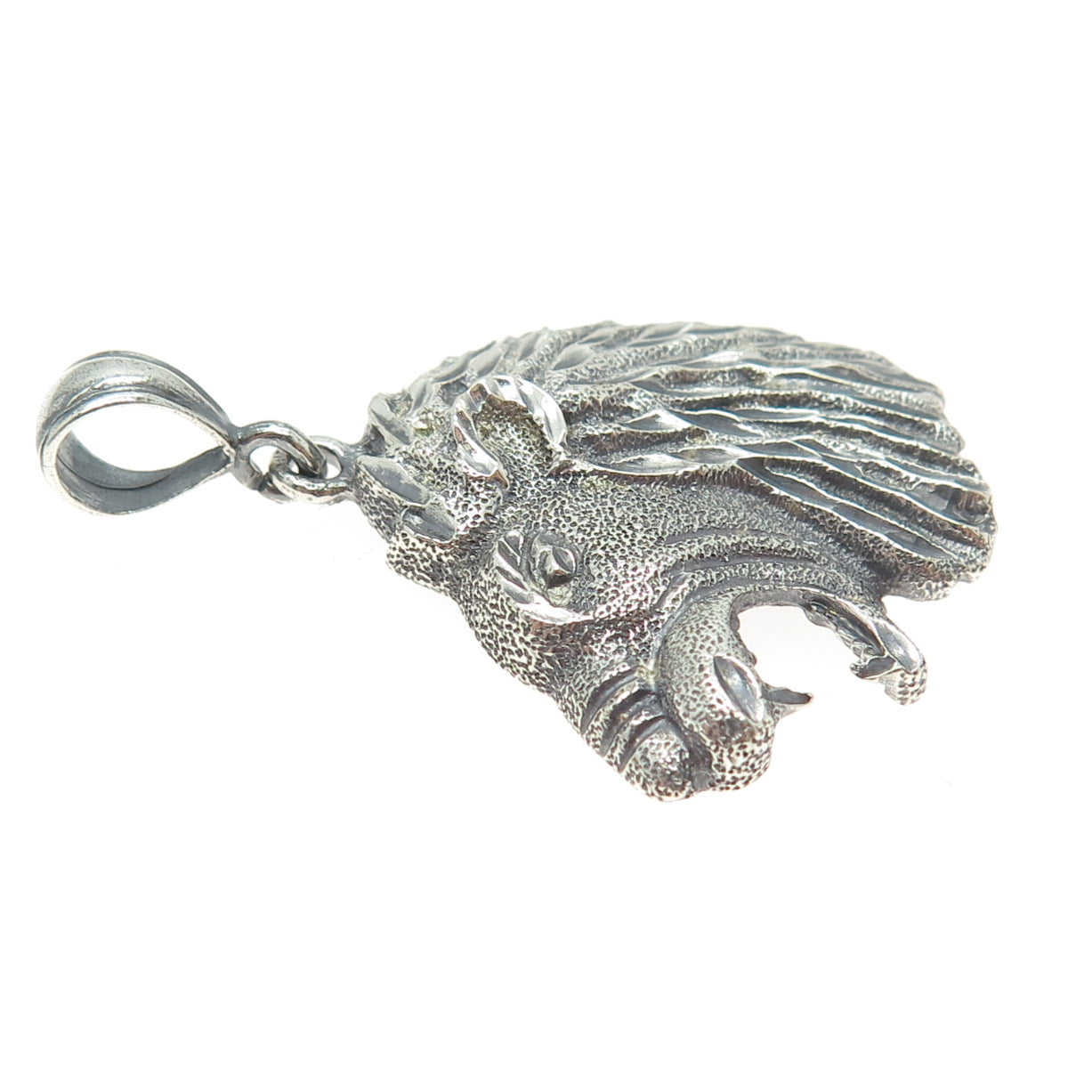 925 Sterling Silver Vintage Diamond-Cut Lion Oxidized Pendant