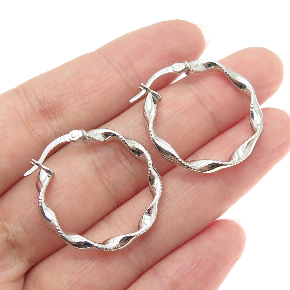 925 Sterling Silver Twisted Hinged Hoop Earrings