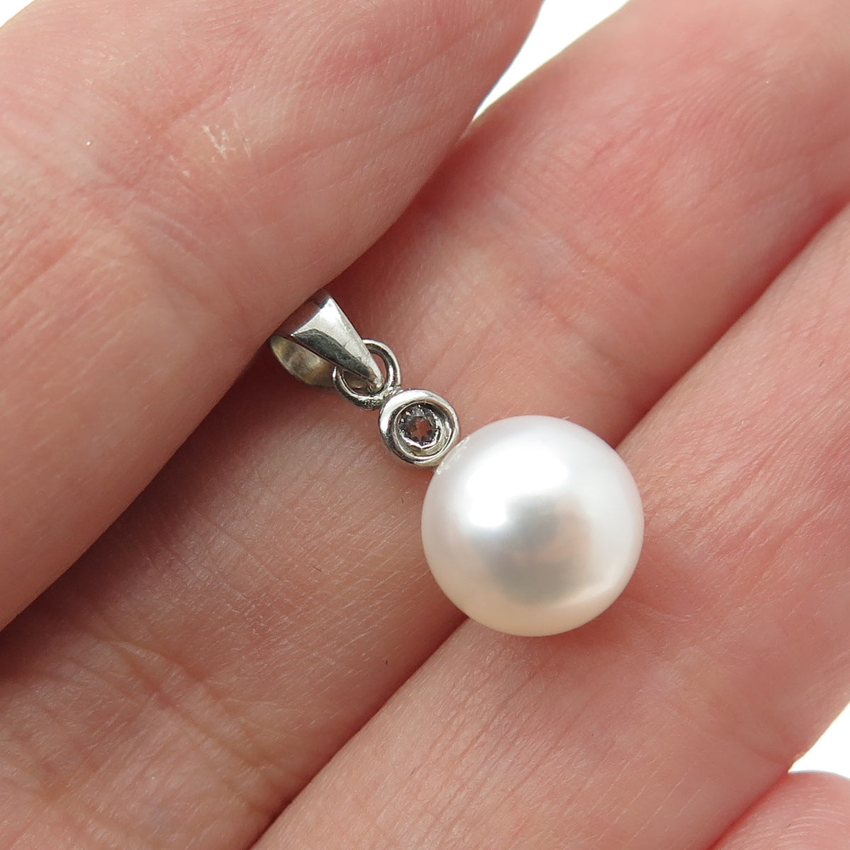 925 Sterling Silver Real Pearl Minimalist Pendant