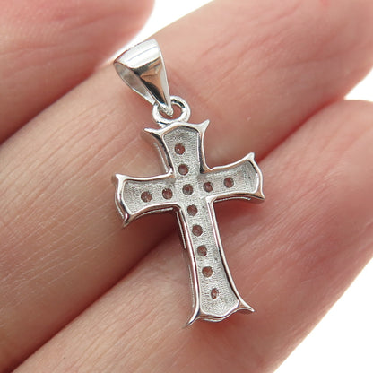 925 Sterling Silver Round-Cut Shaped C Z Cross Pendant