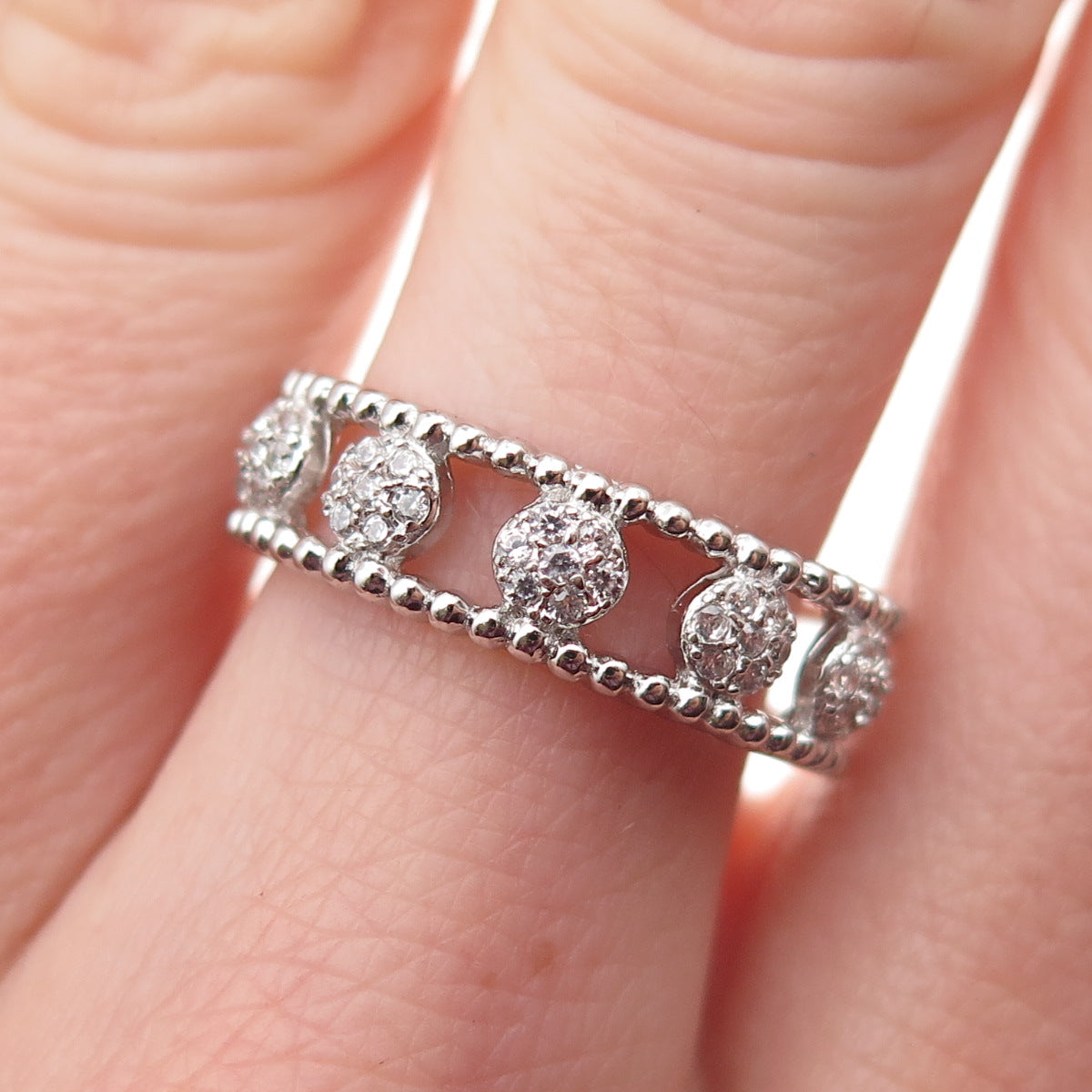 925 Sterling Silver Round-Cut C Z Band Ring Size 8.25