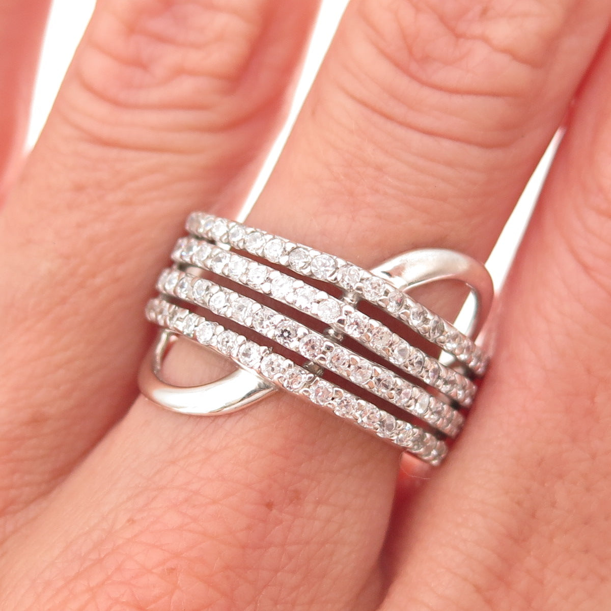 925 Sterling Silver Round-Cut C Z 5-Row Wave Ring Size 8.25