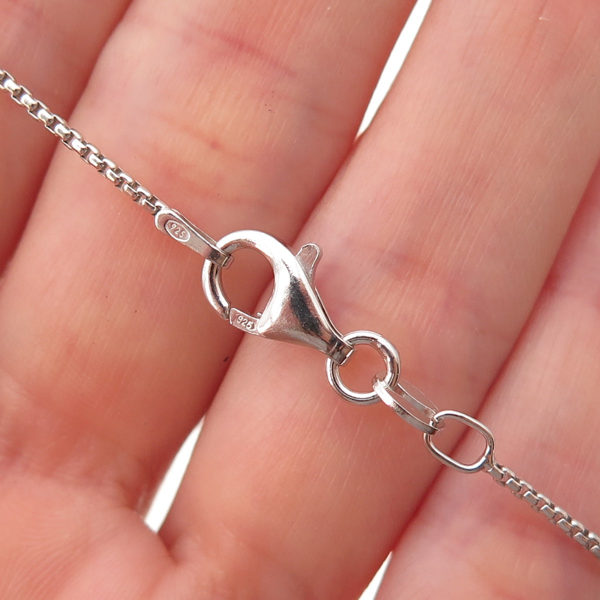 Or Paz PZ 925 Sterling Silver Vintage Israel Heart Round Box Chain Necklace 18"