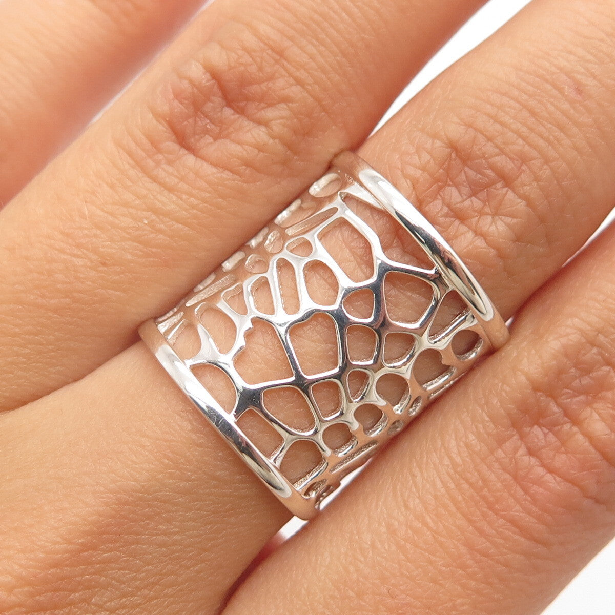 925 Sterling Silver Vintage Cutout Wide Band Ring Size 6