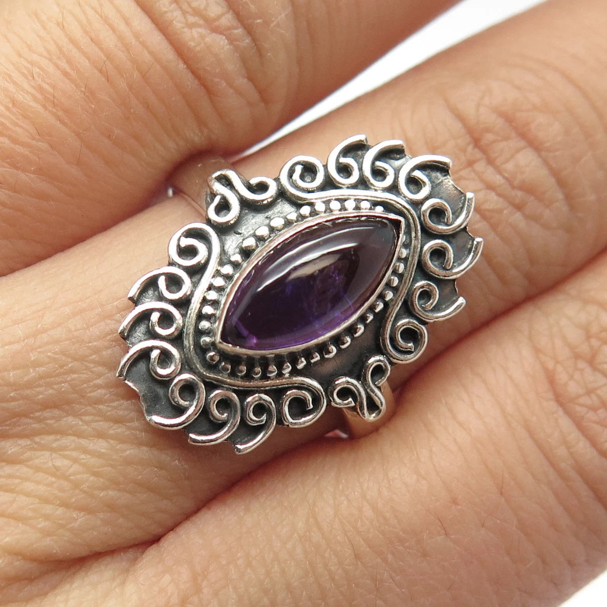 925 Sterling Silver Vintage Real Amethyst Gem Swirl Statement Ring Size 8.5