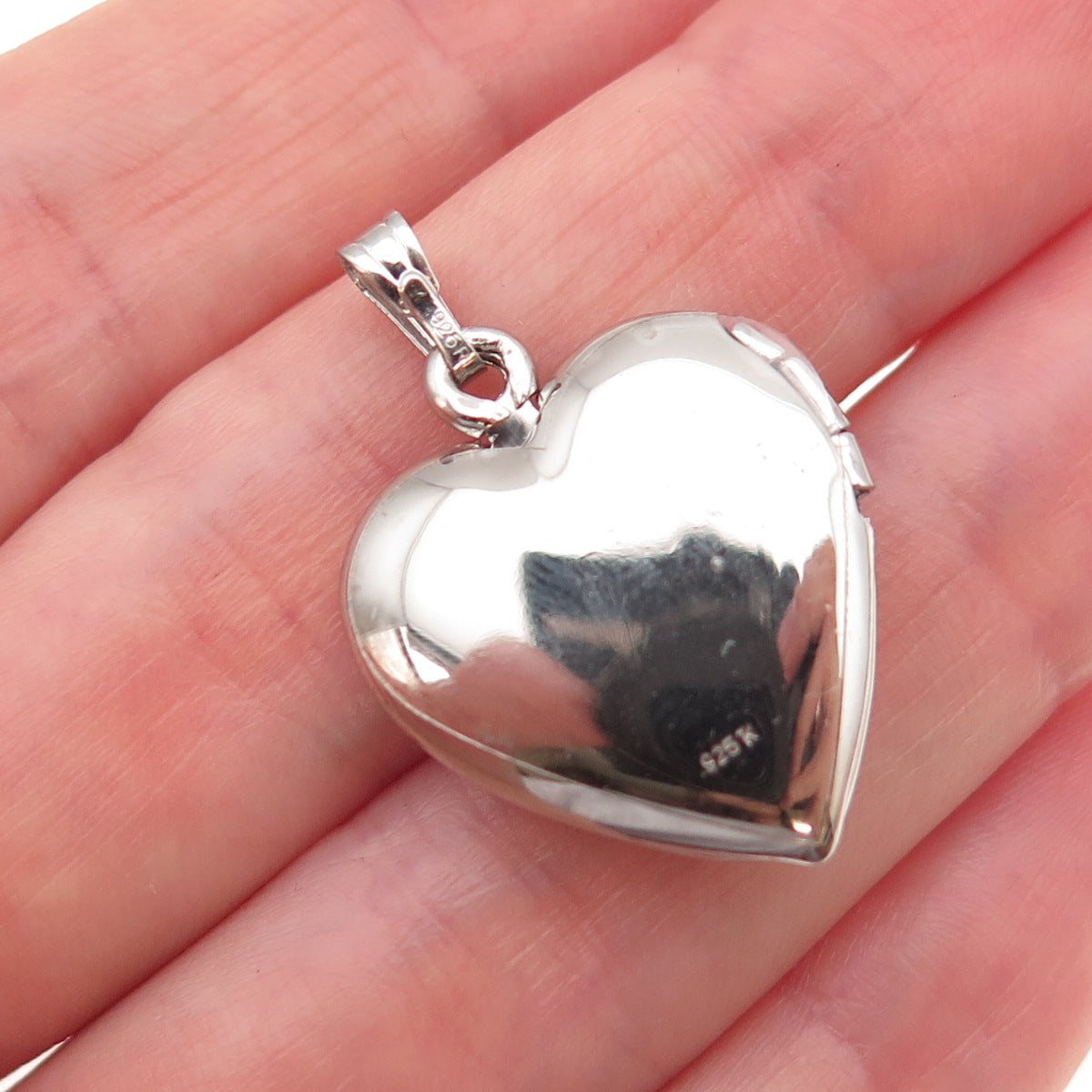 Tru-Kay 925 Sterling Silver Vintage Real MOP Heart Locket Charm Pendant