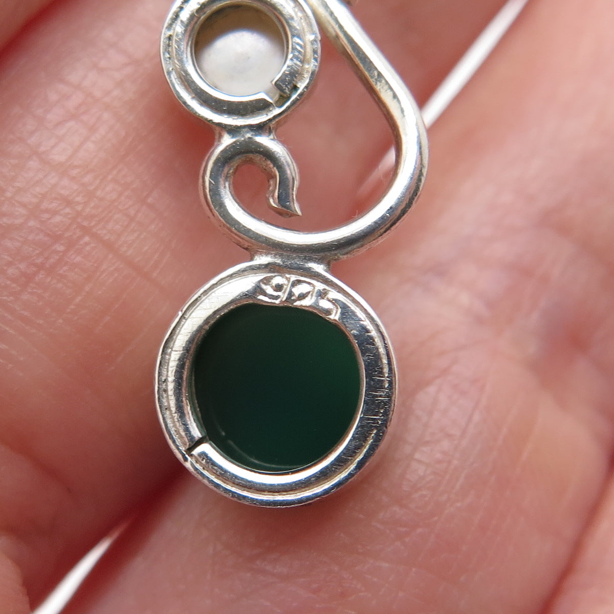 925 Sterling Silver Vintage Real Pearl & Green Chalcedony Swirl Pendant