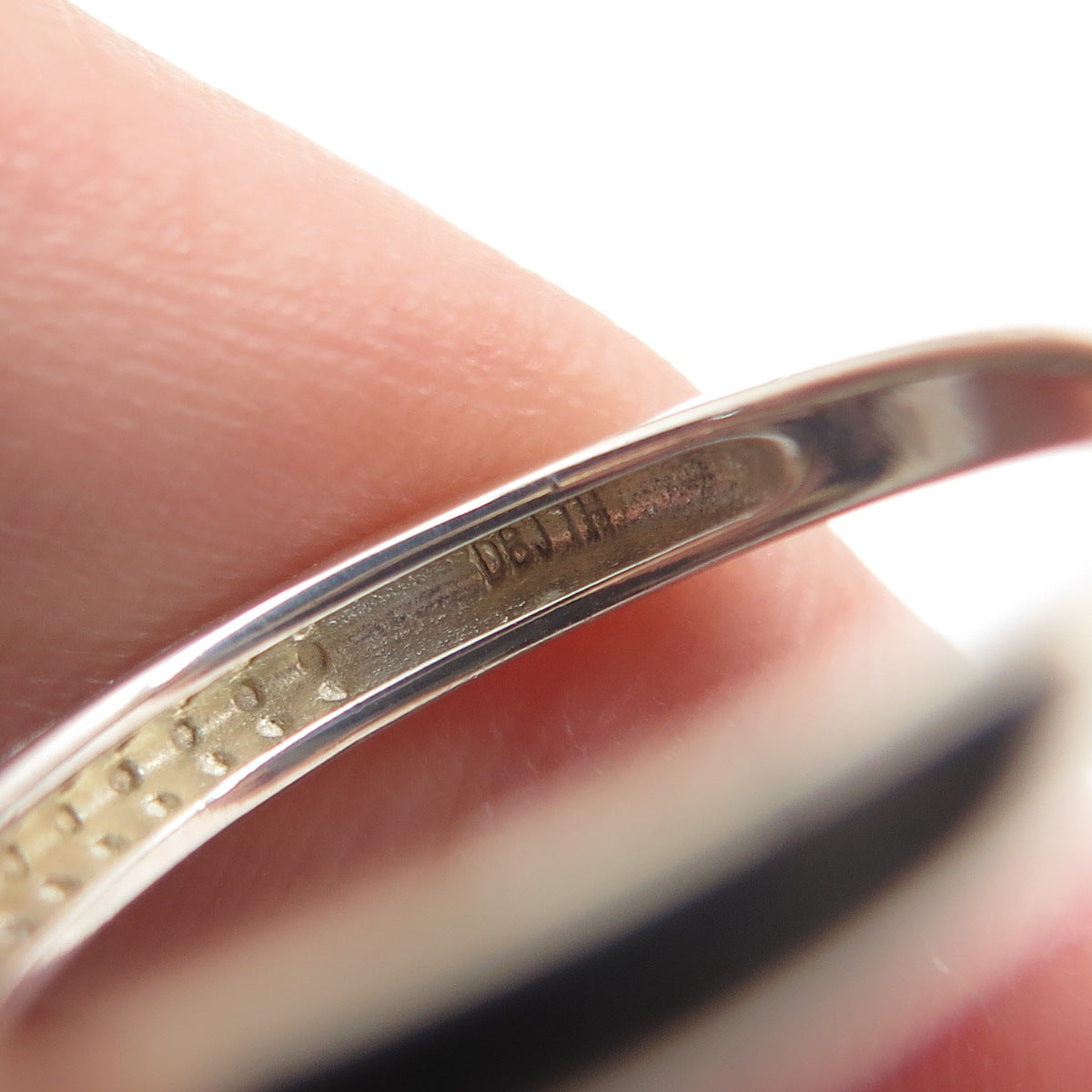 DBJ DEE BERKLE 925 Sterling Silver Real Round-Cut Diamond Accent Ring Size 6