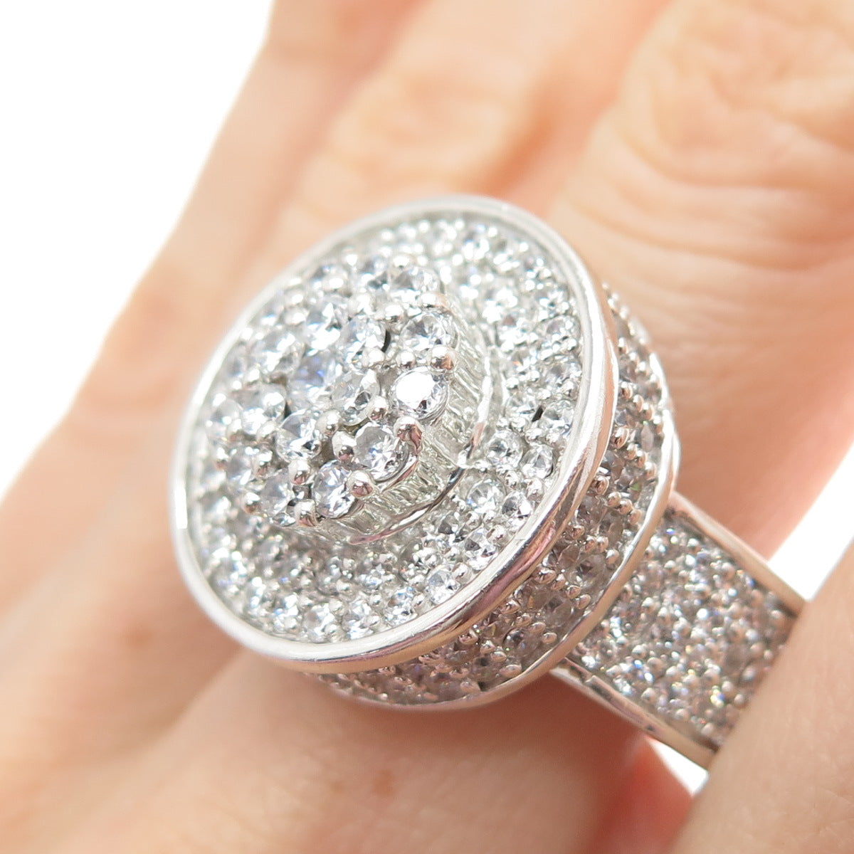 925 Sterling Silver Round-Cut C Z Statement Ring Size 9.25