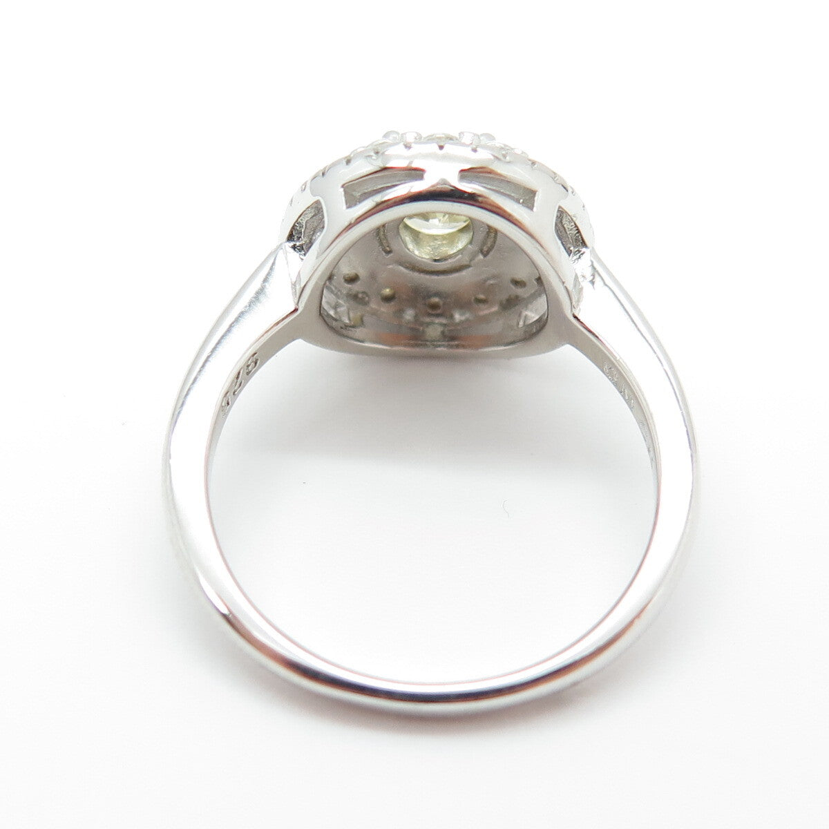 925 Sterling Silver Oval & Round-Cut Canary White C Z Ring Size 7.25