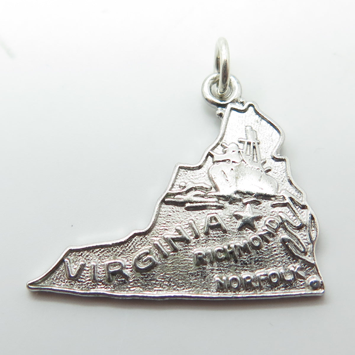 WELLS 925 Sterling Silver Vintage Virginia Cavalier State Map Charm Pendant