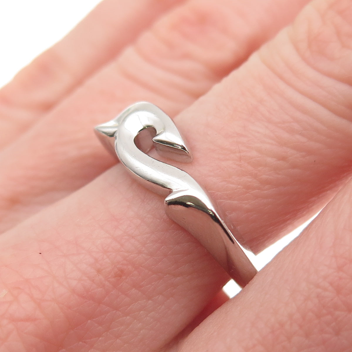 Guess 925 Sterling Silver Half Heart Ring Size 7