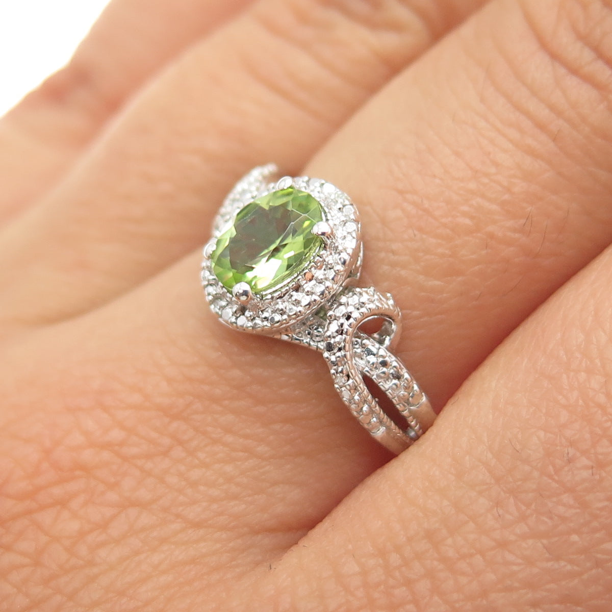 SUN 925 Sterling Silver Real Round-Cut Diamond & Peridot Ring Size 7
