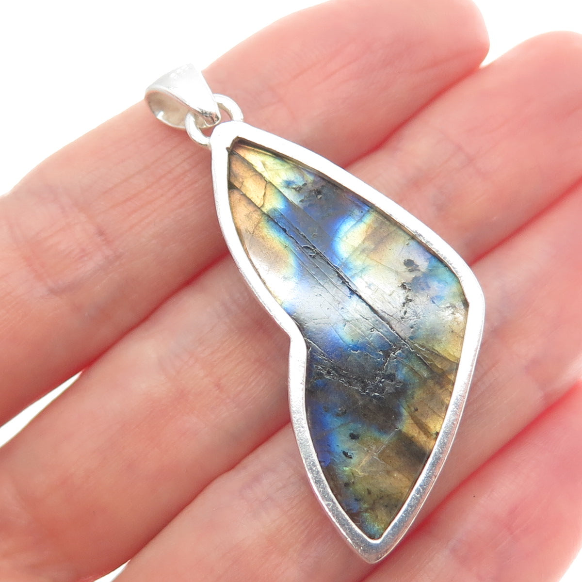 925 Sterling Silver Vintage Real Labradorite Carved Flower Charm Pendant