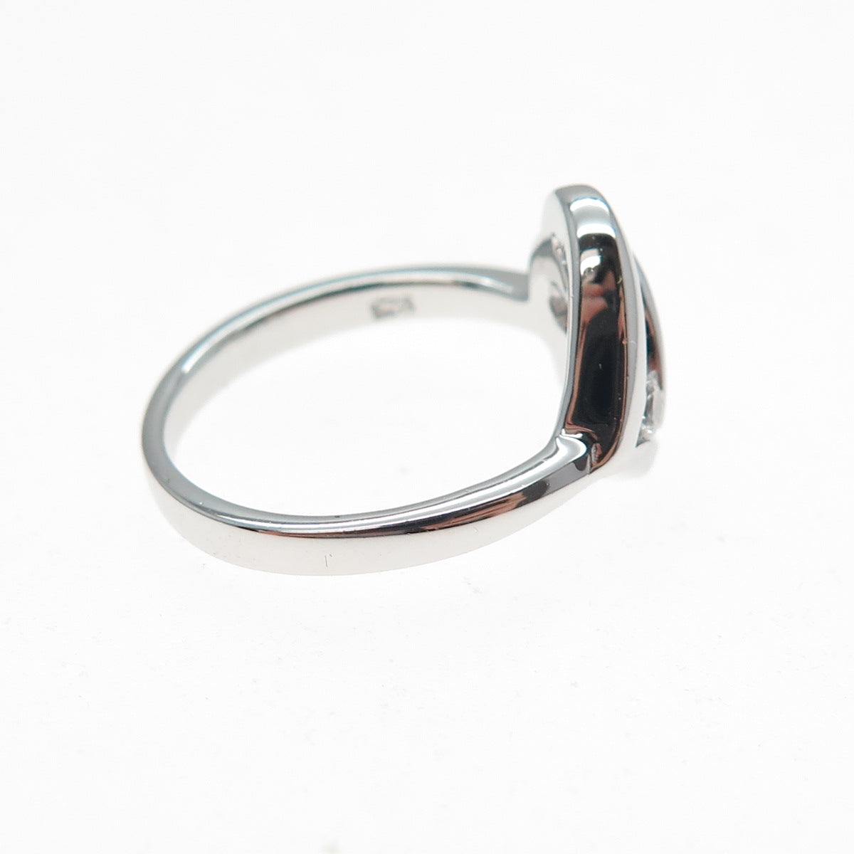 925 Sterling Silver Round-Cut C Z Modernist Heart Ring Size 7.25
