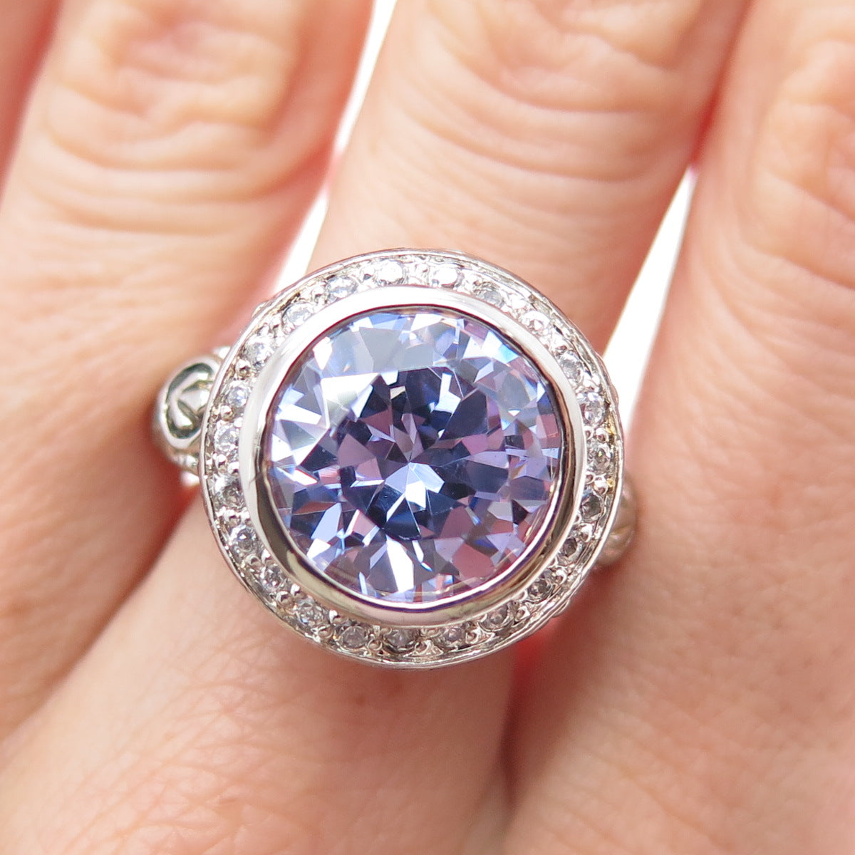 925 Sterling Silver Round-Cut Lavender & White C Z Ring Size 7.75