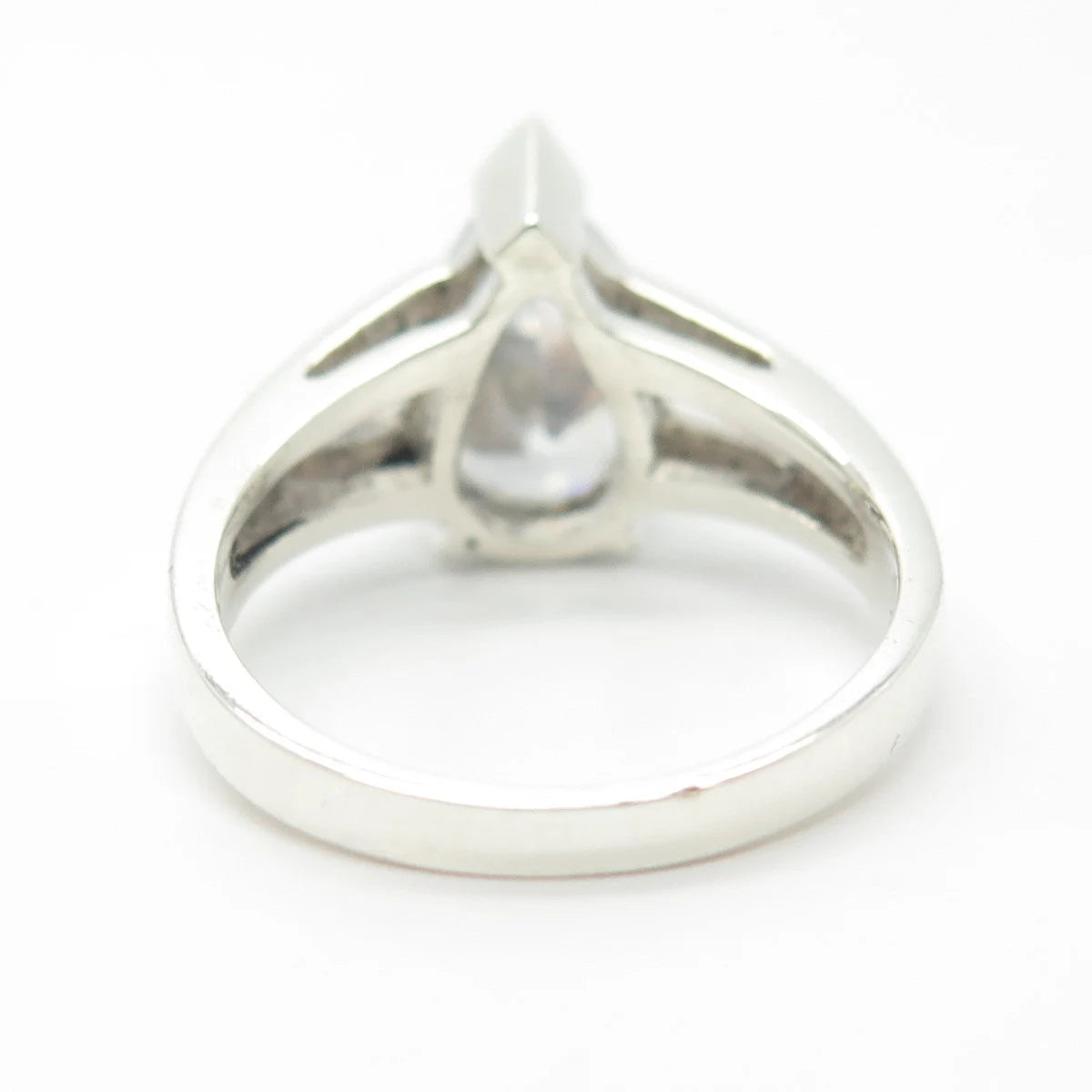 925 Sterling Silver Pear-Cut C Z Ring Size 6.75