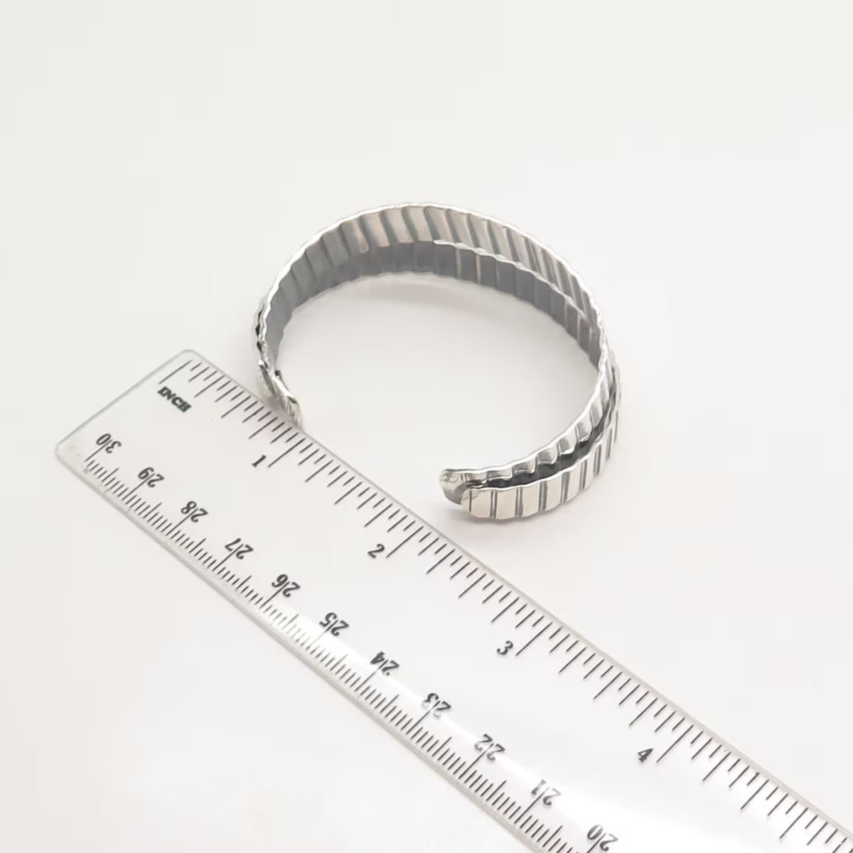 925 Sterling Silver Vintage Ribbed Adjustable Cuff Bracelet 6.25"