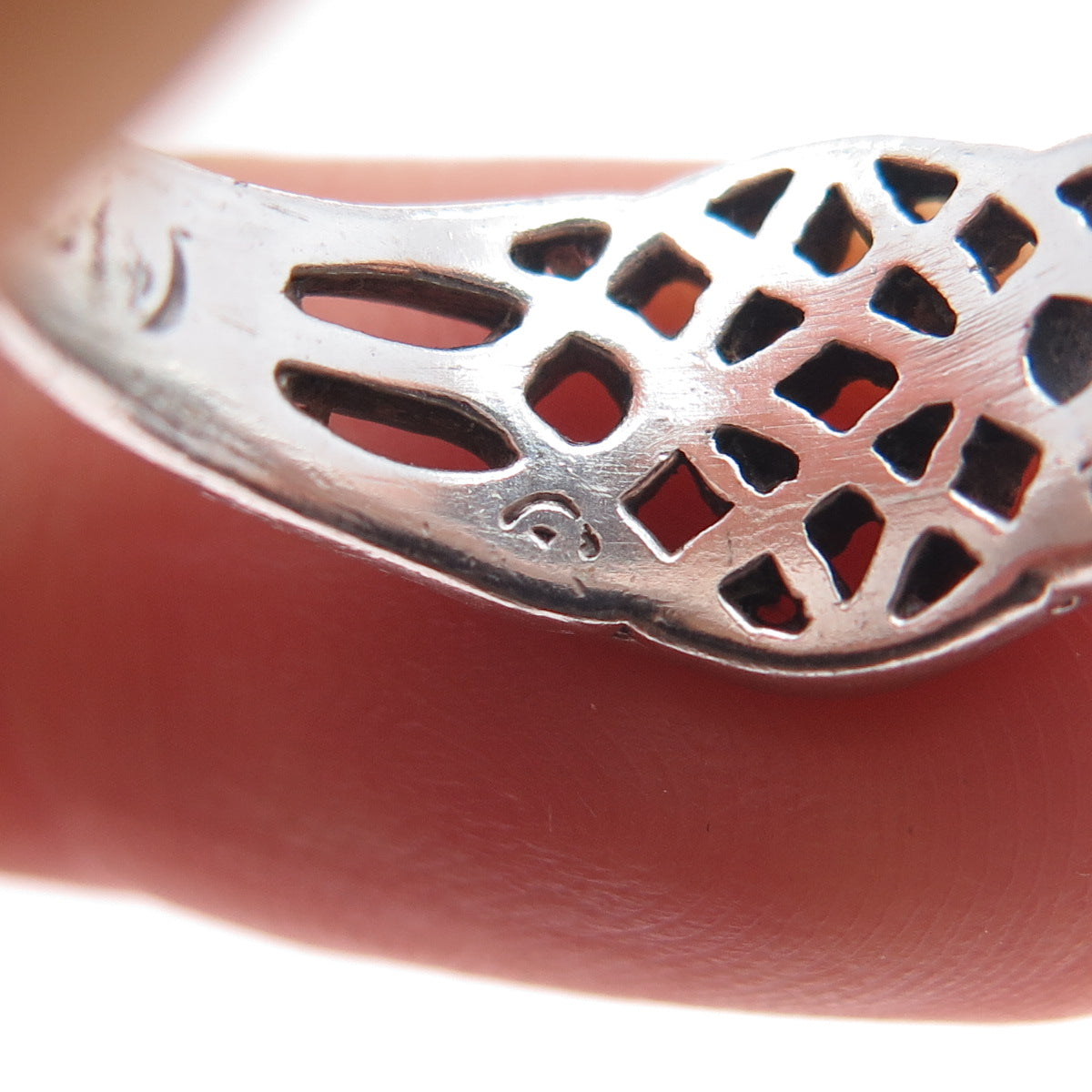 925 Sterling Silver Vintage Celtic Knot Ring Size 7.25