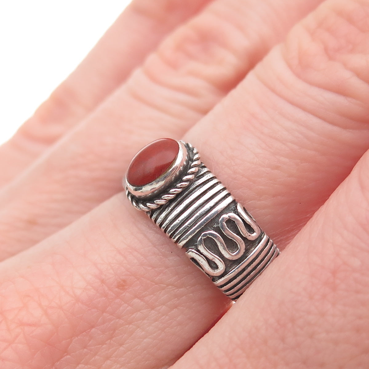 925 Sterling Silver Vintage Real Red Jasper Oxidized Ring Size 7