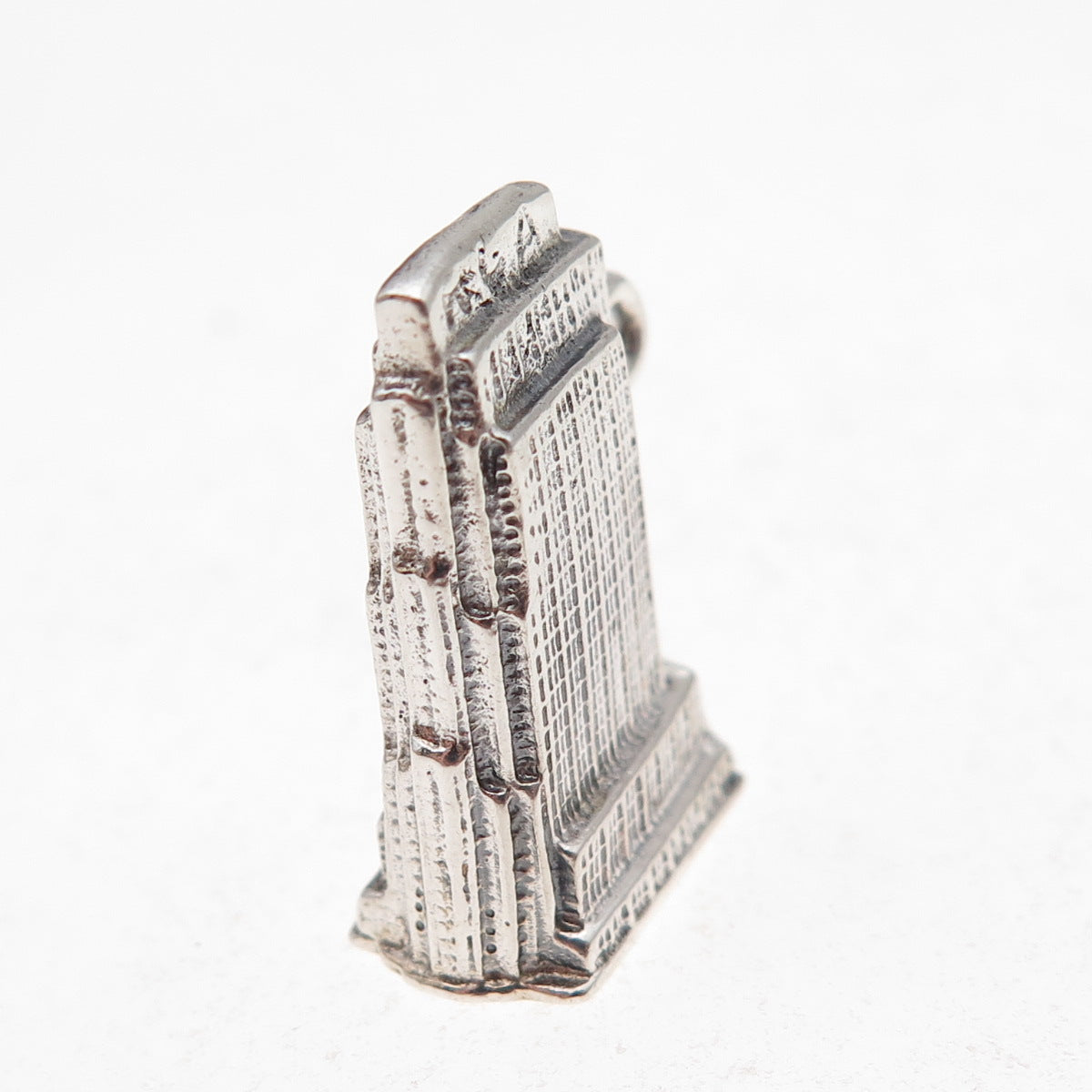 925 Sterling Silver Vintage 30 Rockefeller Plaza Oxidized 3D Charm Pendant