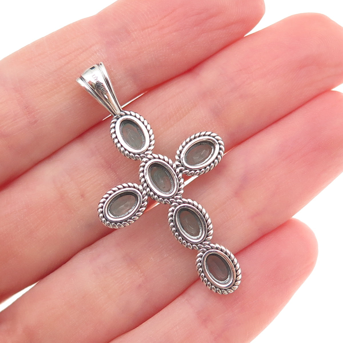 D'Joy 925 Sterling Silver Real Oval-Cut Aquamarine Cross Charm Pendant