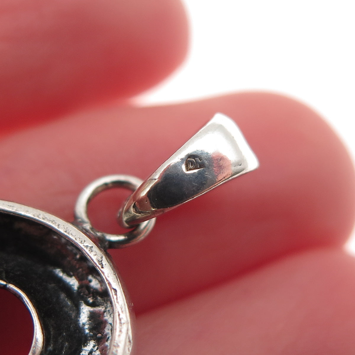 925 Sterling Silver Vintage Modernist Circle Oxidized Charm Pendant