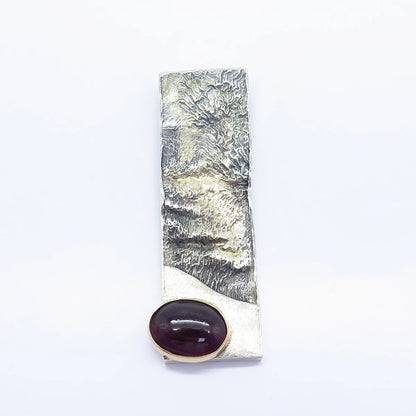 925 Sterling Silver / 14K Gold Vintage Red Garnet Gem Textured Modernist Pendant