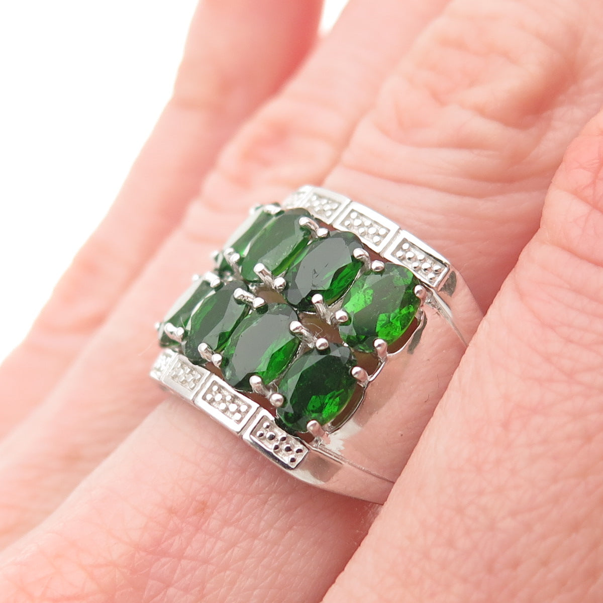 925 Sterling Silver Real Oval-Cut Peridot Cluster Ring Size 7.25