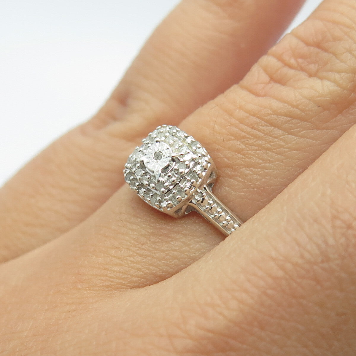 SK9 Allure Gems 925 Sterling Silver Real Round Diamond Engagement Ring Size 6.75
