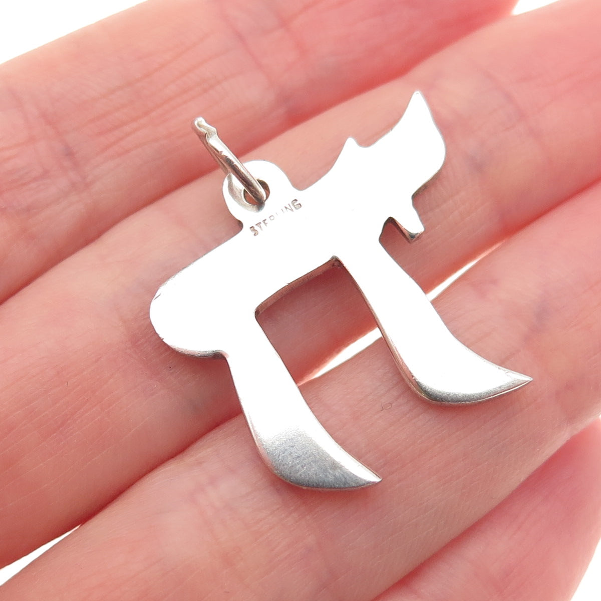925 Sterling Silver Vintage Chai Judaica Charm Pendant