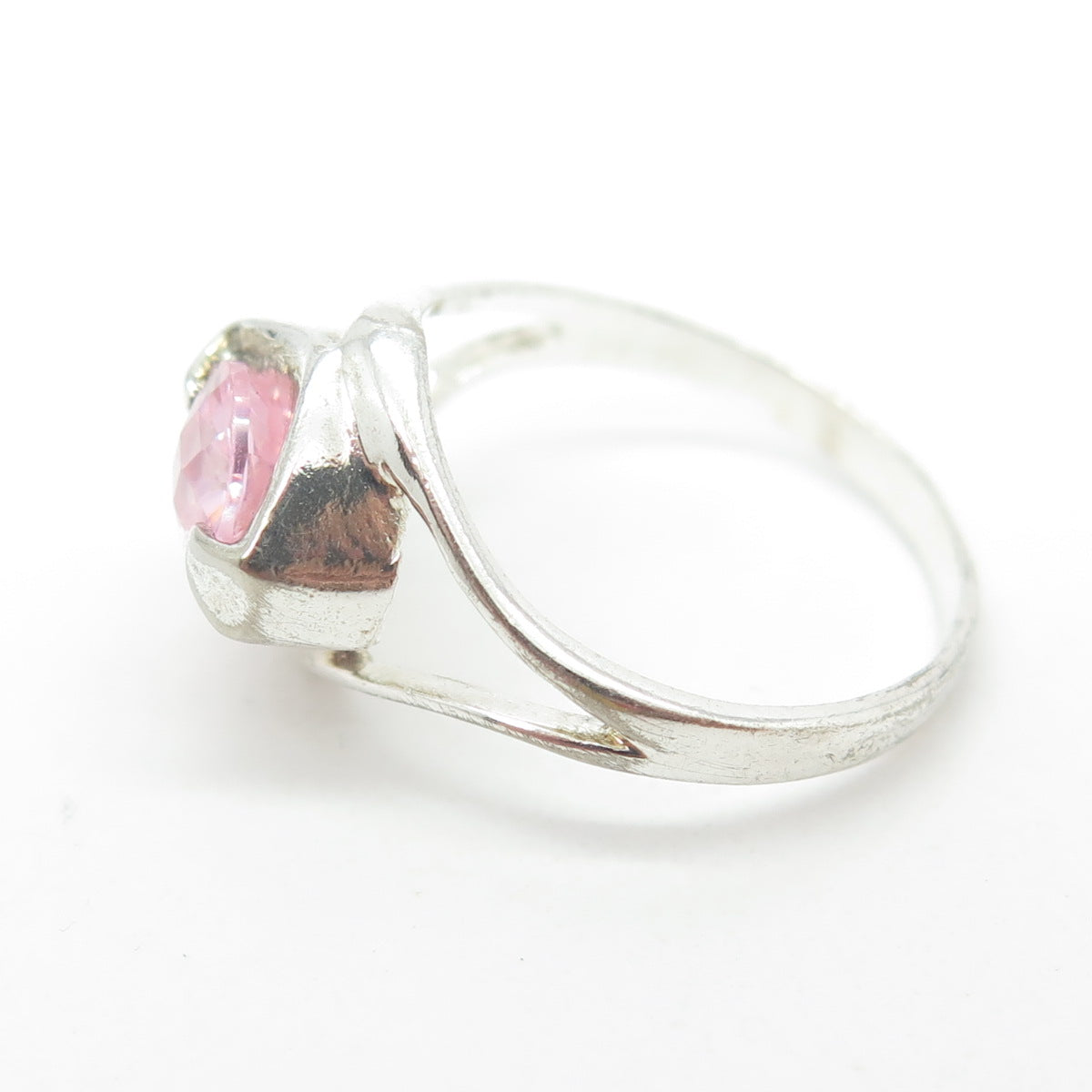 925 Sterling Silver Round-Cut Shaped Pink C Z Ring Size 6.25