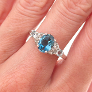 925 Sterling Silver Real Blue & White Topaz Ring Size 8