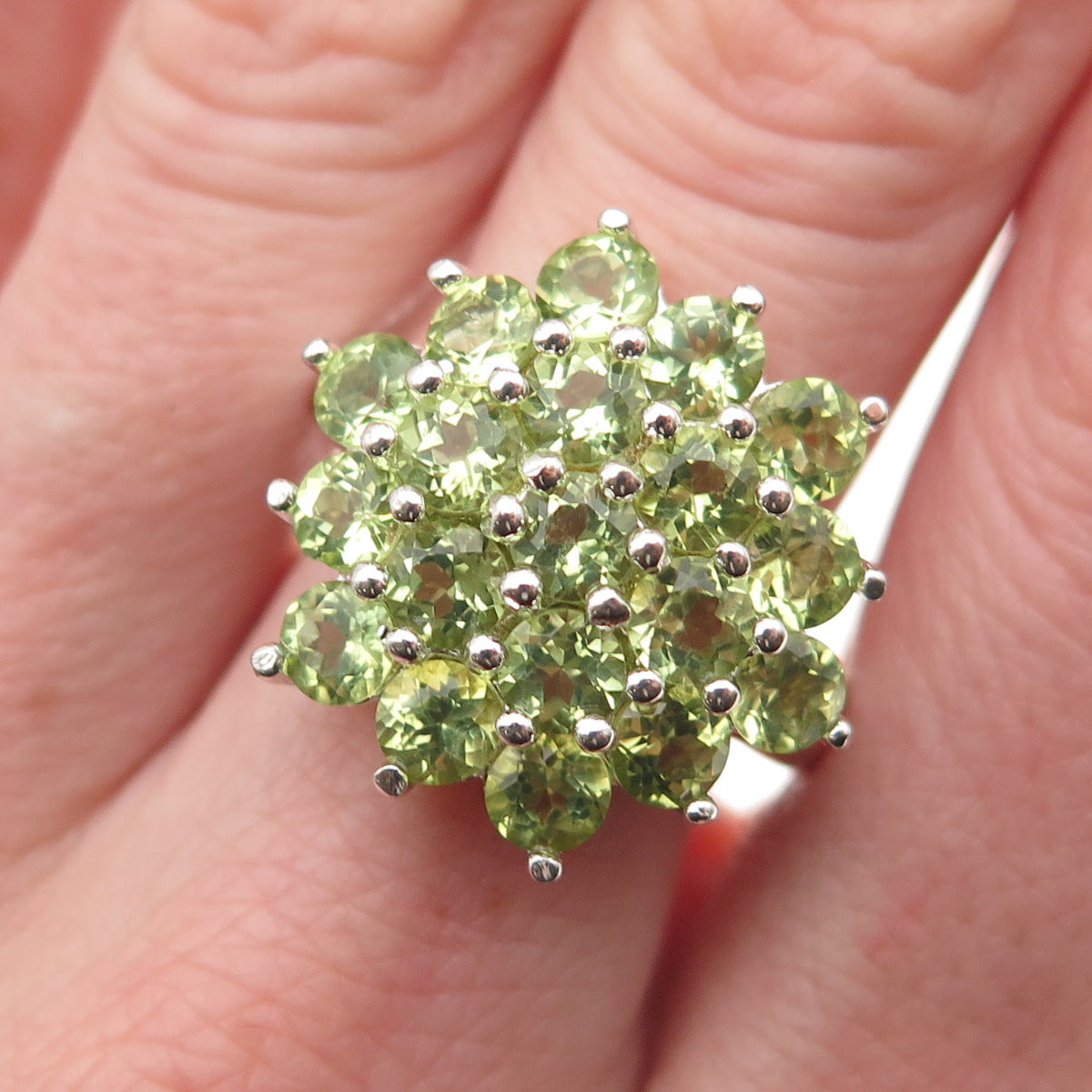 925 Sterling Silver Real Round-Cut Peridot Cluster Ring Size 8.75